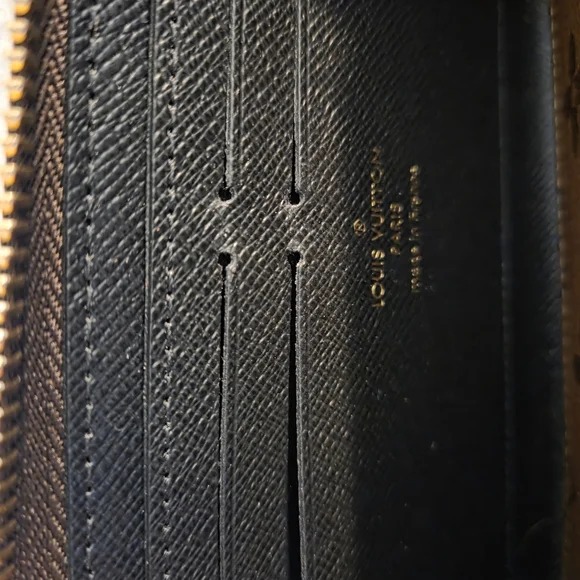 Louis Vuitton Reverse Monogram Clémence Wallet - Picture 8 of 10
